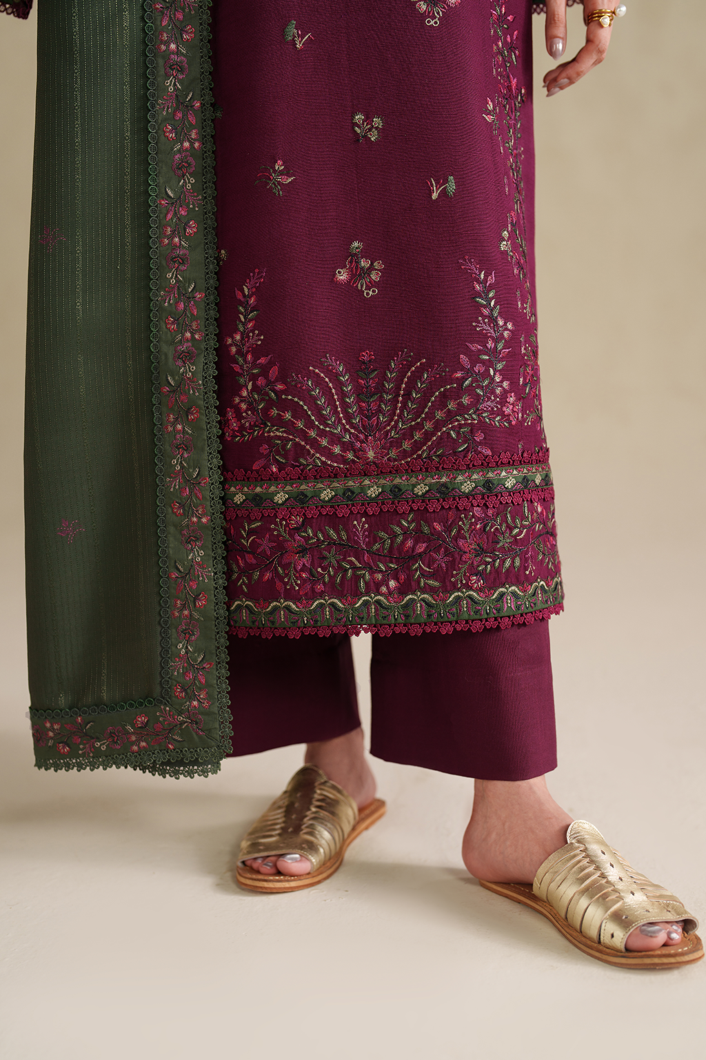 IZ-2705-3 Piece - Unstitched Embroidered Lawn Fabric