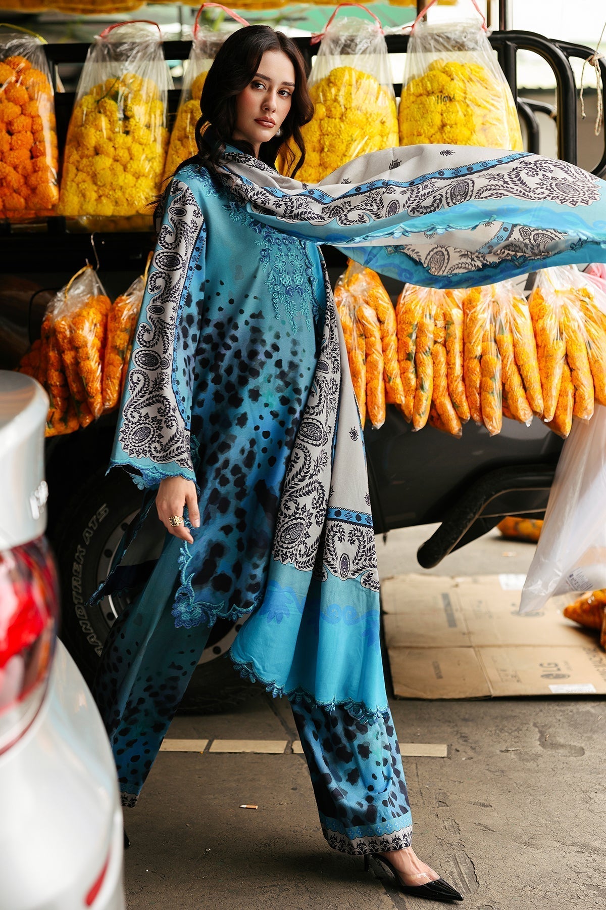 3 Piece - Unstitched Digital Printed Khaddar Fabric With Embroidered Laces