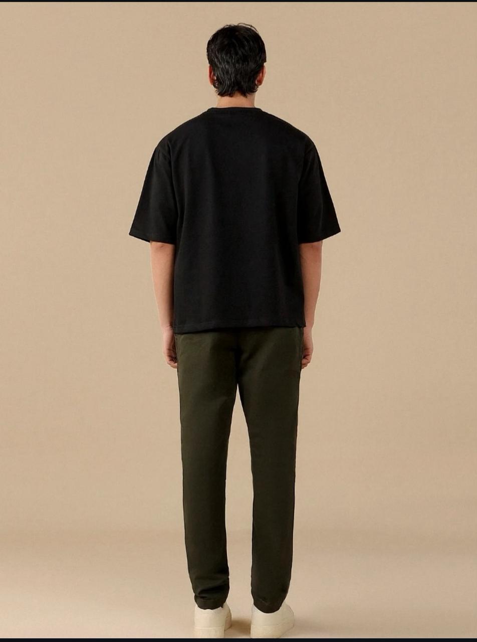 BLACK T-SHIRT