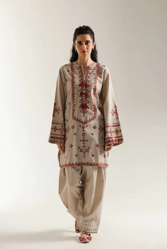 ET-2820-2 Piece Unstitched Heavy Embroidered Lawn Suit