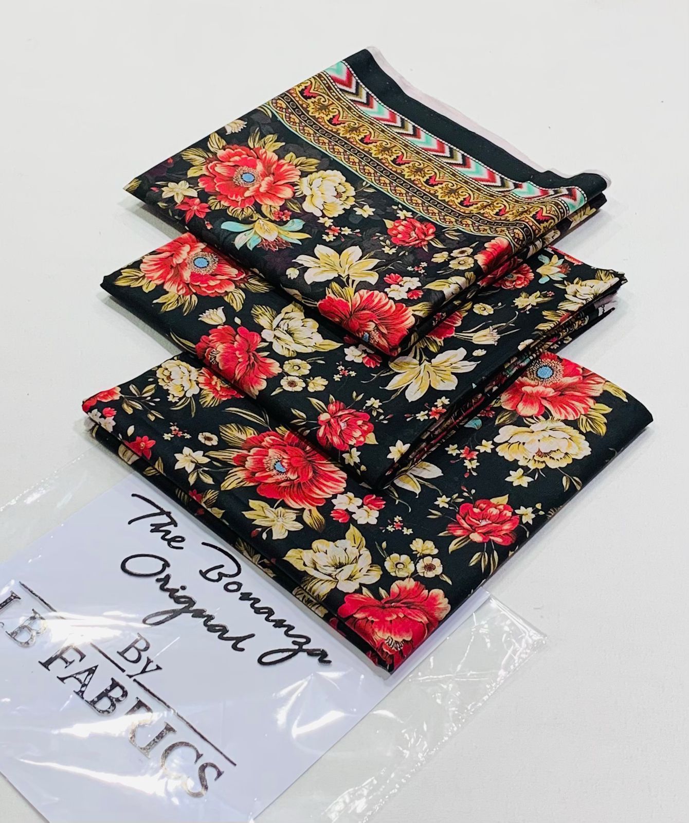 IB PRINTED LAWN |3| PCS UNSTITCHED