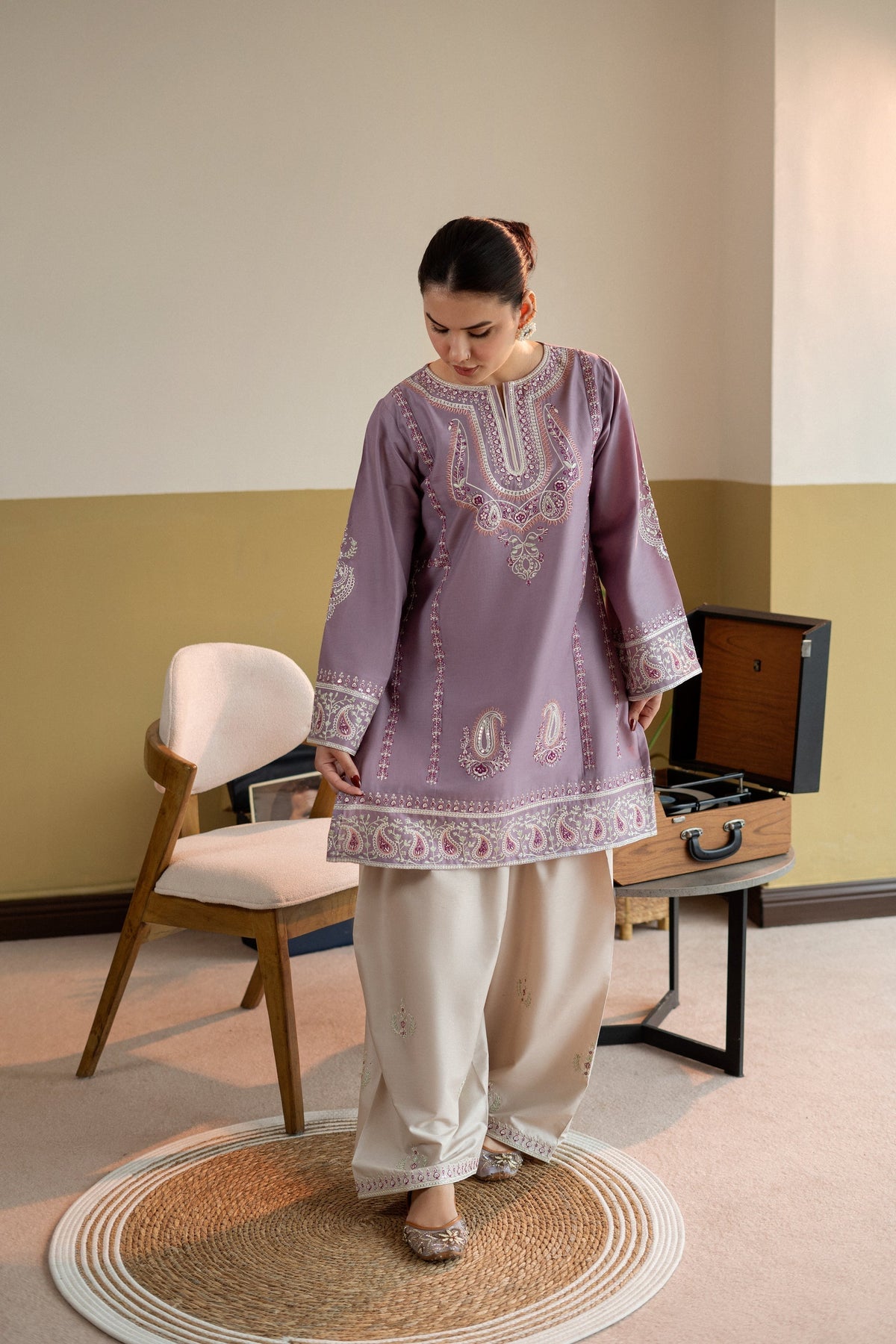 MB 2825-2 Piece - Unstitched Embroidered Lawn Fabric