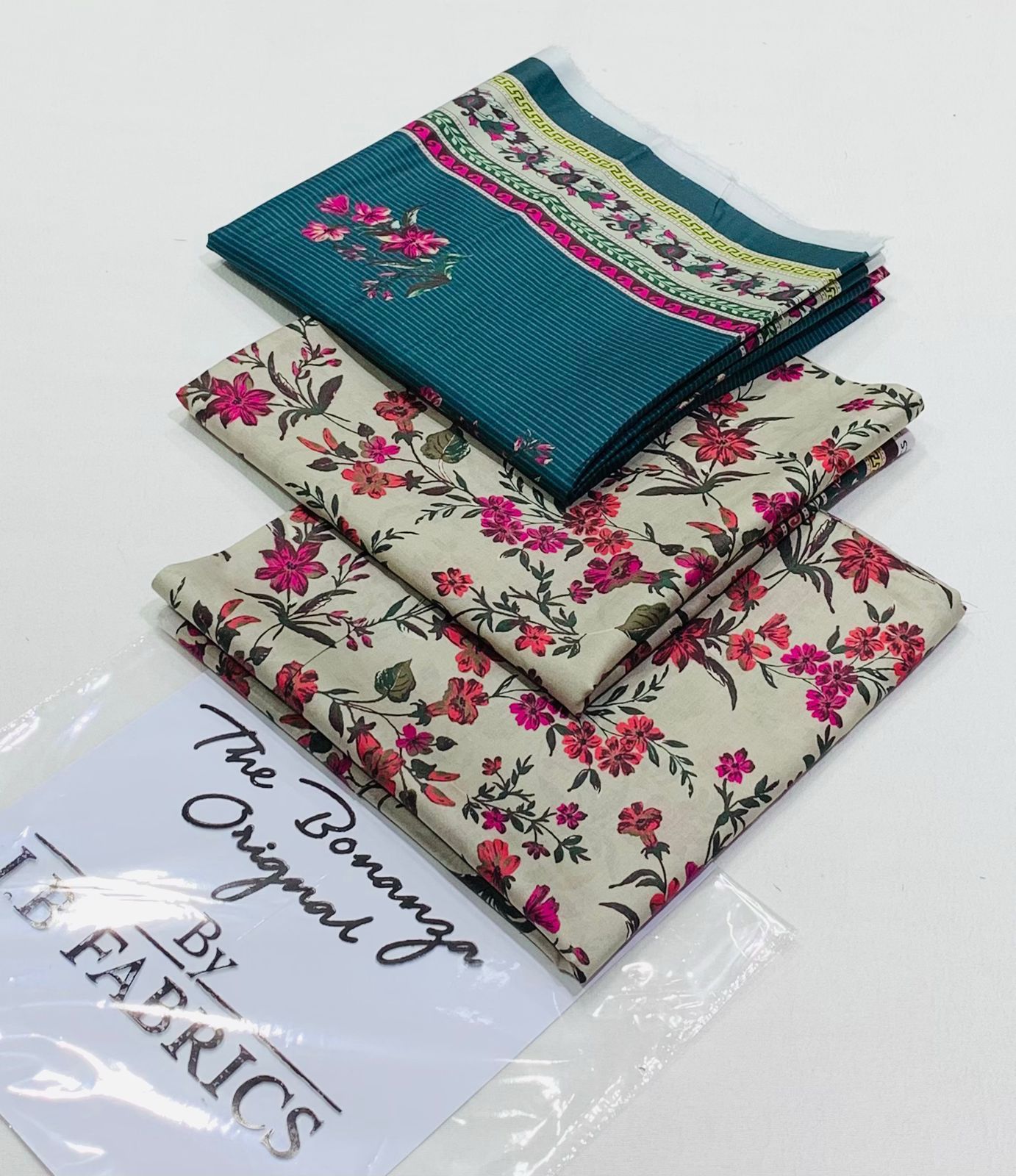 IB PRINTED LAWN |3| PCS UNSTITCHED