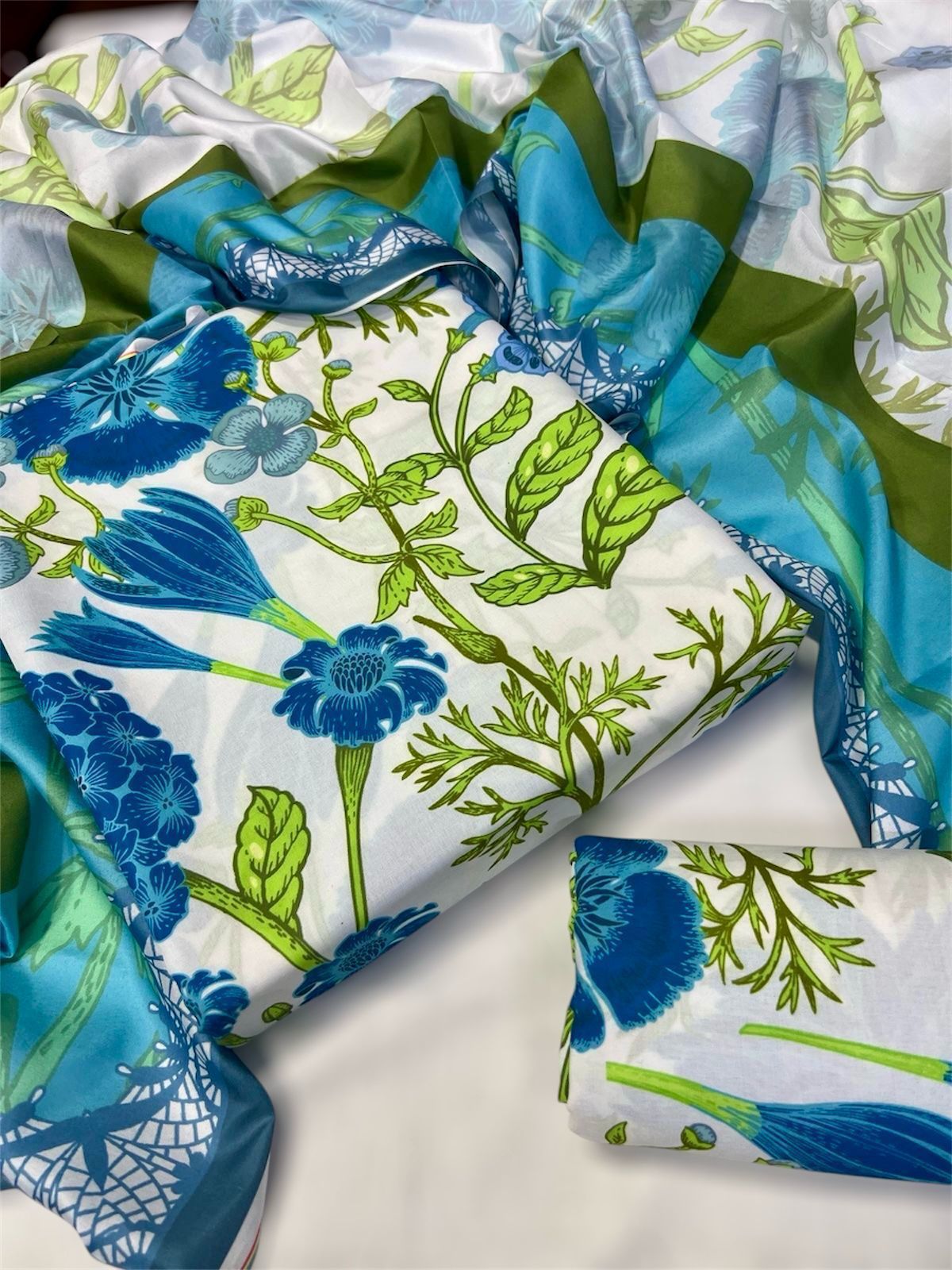 SWISS LAWN |3| PCS UNSTITCH