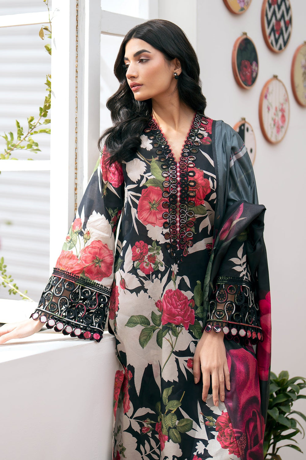 BQ-36-3 Piece - Unstitched Digital Printed Khaddar Fabric