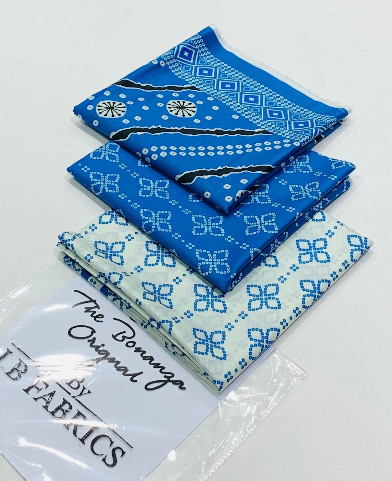 IB PRINTED LAWN |3| PCS UNSTITCHED