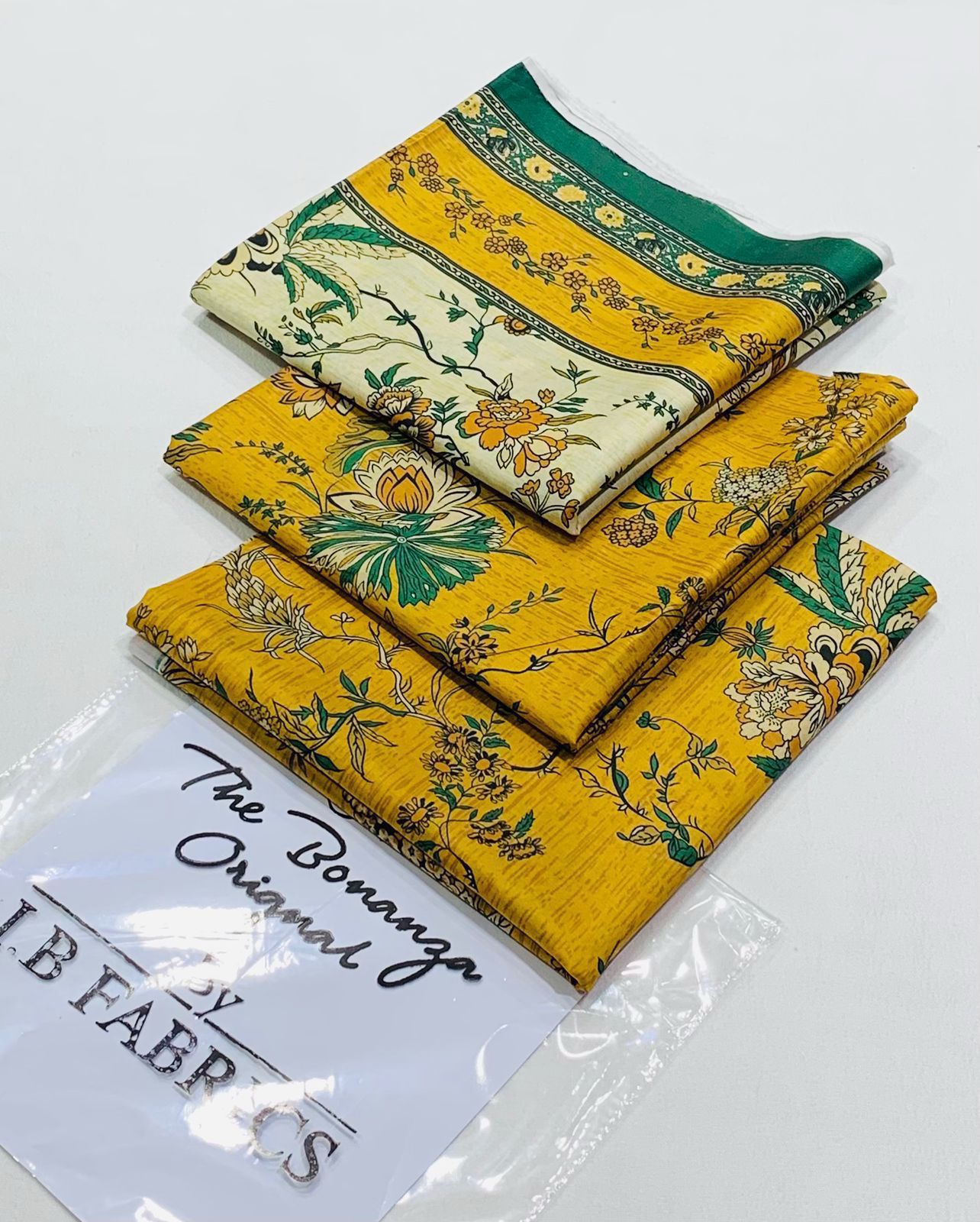 IB PRINTED LAWN |3| PCS UNSTITCHED
