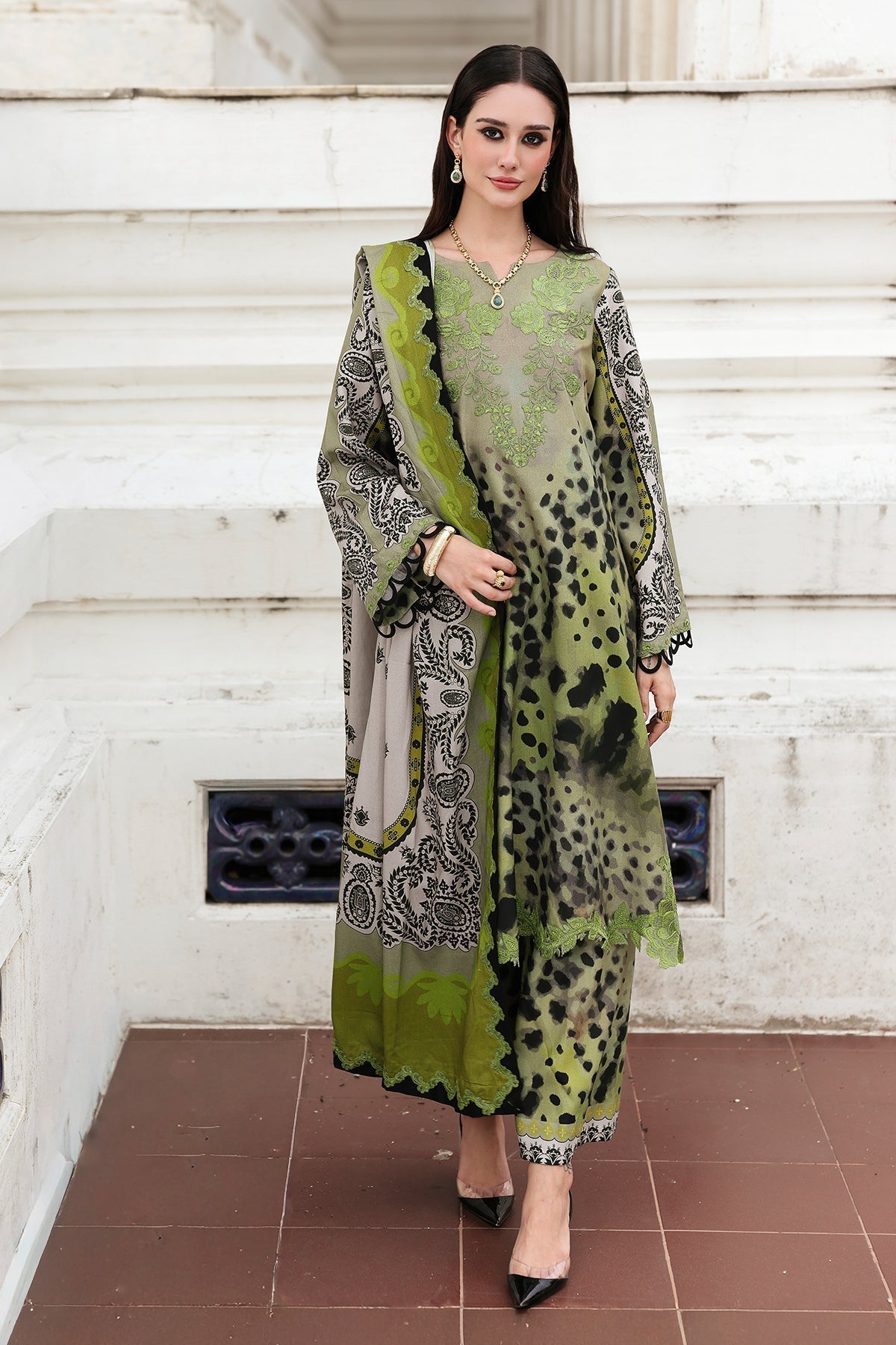 3 Piece - Unstitched Digital Printed Khaddar Fabric With Embroidered Laces